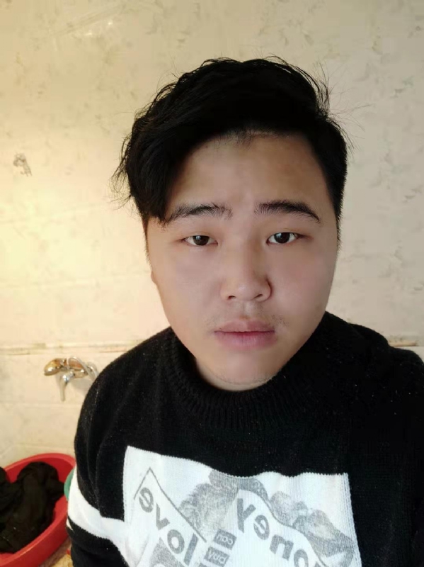 小李的第一张照片--泉州父母相亲团