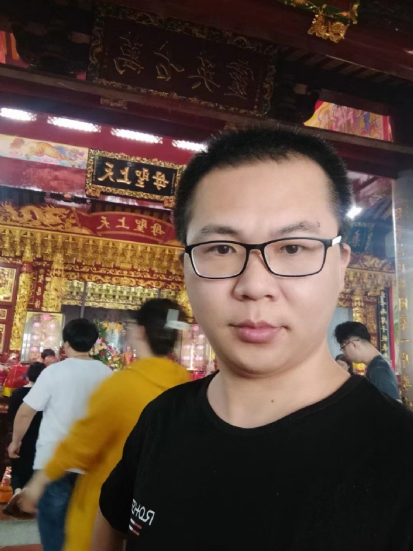 天哥的第一张照片--泉州父母相亲团